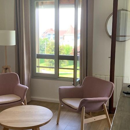 L'Appartement Vue Mer De La Villa Des Rosiers - Trouville Sur Mer Kültér fotó