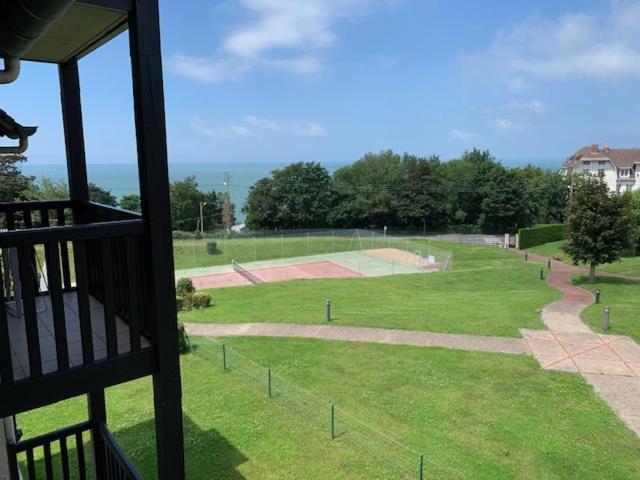 L'Appartement Vue Mer De La Villa Des Rosiers - Trouville Sur Mer Kültér fotó